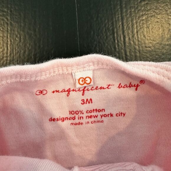 Baby Girl Magnificent Baby Pink Magnetic Closure Wood Pattern Print One Piece 3M - Picture 3 of 4